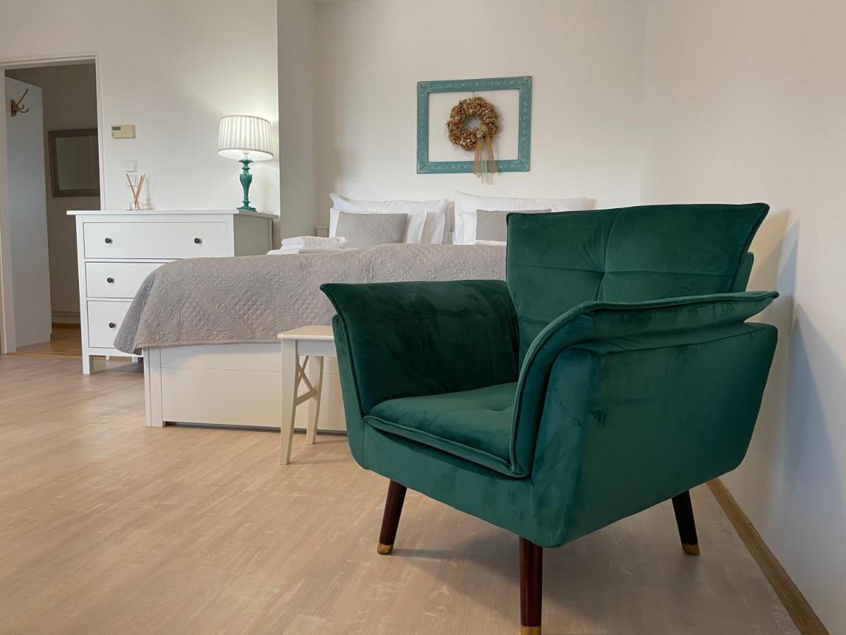 Palava House Mikulov Aparthotel Εξωτερικό φωτογραφία