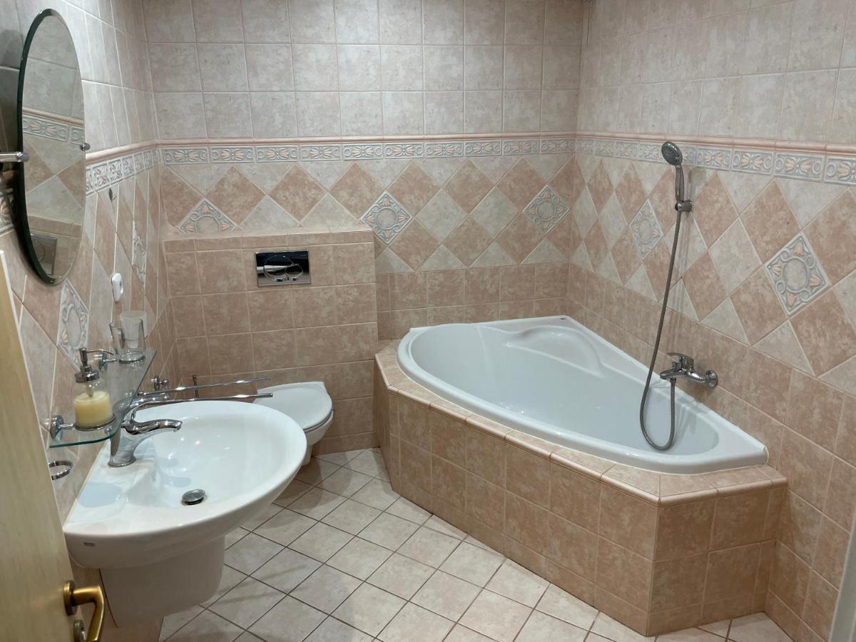 Palava House Mikulov Aparthotel Εξωτερικό φωτογραφία