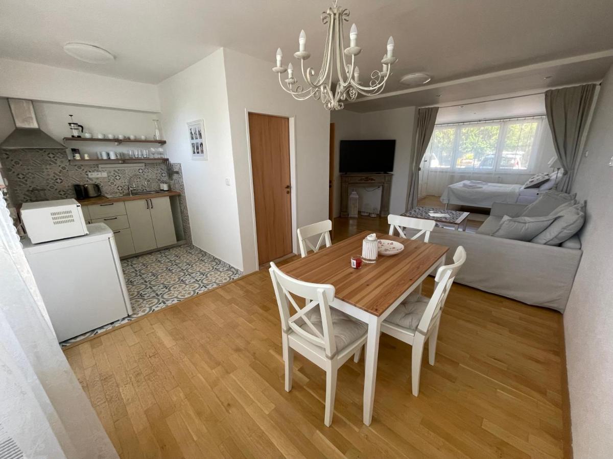 Palava House Mikulov Aparthotel Εξωτερικό φωτογραφία